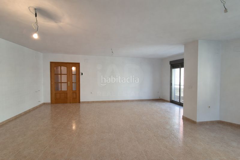 Foto a20893a9-c8dc-4ed7-b060-09b24513de98. Pis amb aparcament a Onda