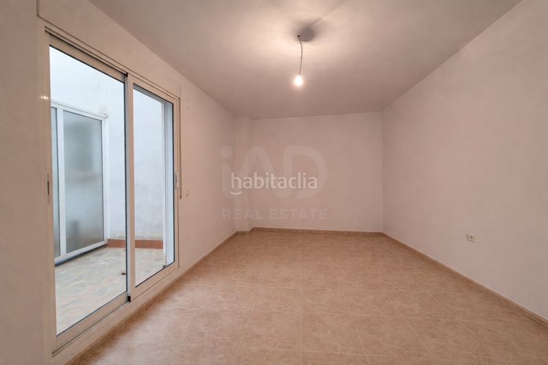 Foto e1178d3a-77d2-4951-bb31-be9a4a3bc74e. Pis amb aparcament a Onda