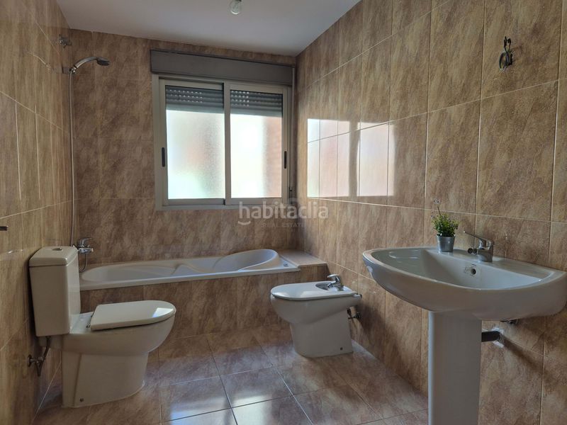 Foto ff9367c2-0025-48dd-b5ed-bb3ce7d2f3f2. Pis amb aparcament a Onda
