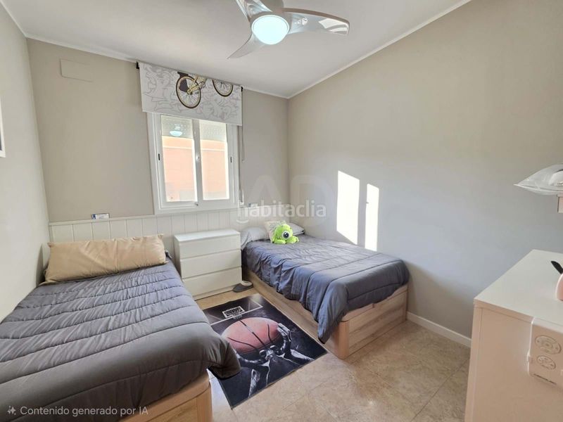 Foto 088a5d80-f1da-4bdc-a004-b0954504dc68. Casa amb calefacció aparcament a costa Cunit - els jardins - els rosers Cunit