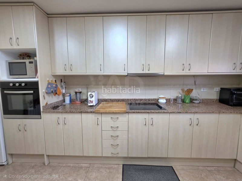 Foto 26296f9e-df3b-4410-af42-bf41062b2696. Casa amb calefacció aparcament a costa Cunit - els jardins - els rosers Cunit