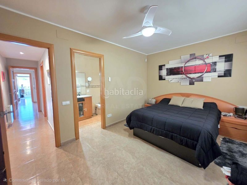 Foto 6b03e491-821c-4fb4-a6dd-fc54a664a657. Casa amb calefacció aparcament a costa Cunit - els jardins - els rosers Cunit