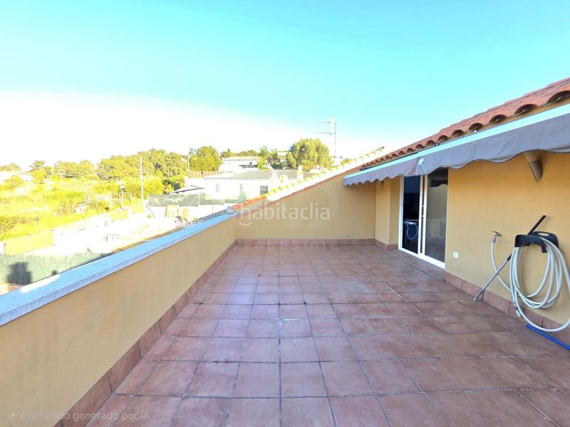 Foto ab5537df-f5f6-4662-9bbb-91b27dd1f678. Casa amb calefacció aparcament a costa Cunit - els jardins - els rosers Cunit