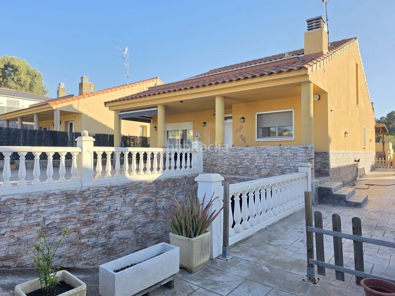 Foto e9f4af38-a0fa-4ea5-a04c-a10dd1ca3ad3. Casa amb calefacció aparcament a costa Cunit - els jardins - els rosers Cunit