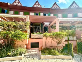 Casa aparellada a Islantilla Golf