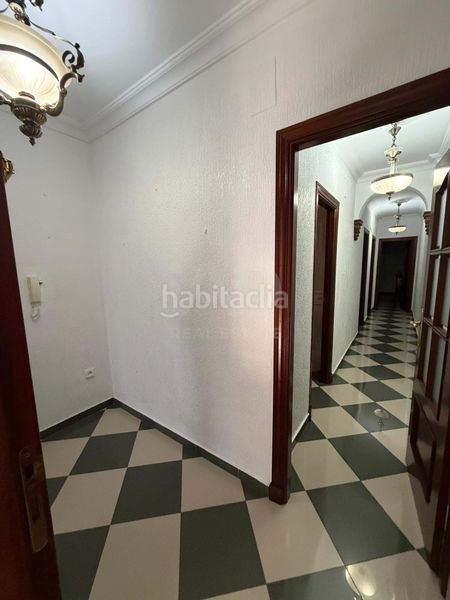 Foto bde2abec-f000-4aec-b382-8c2848fac53d. Pis amb calefacció a Lepe