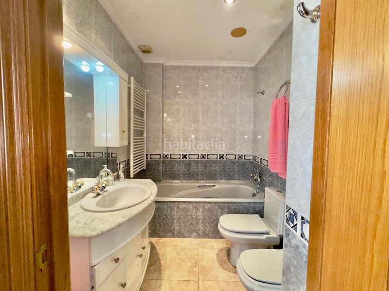 Foto 659aa707-5dda-40cc-8f3a-06edd997126b. Casa amb aparcament a Casco Urbano Vinaròs