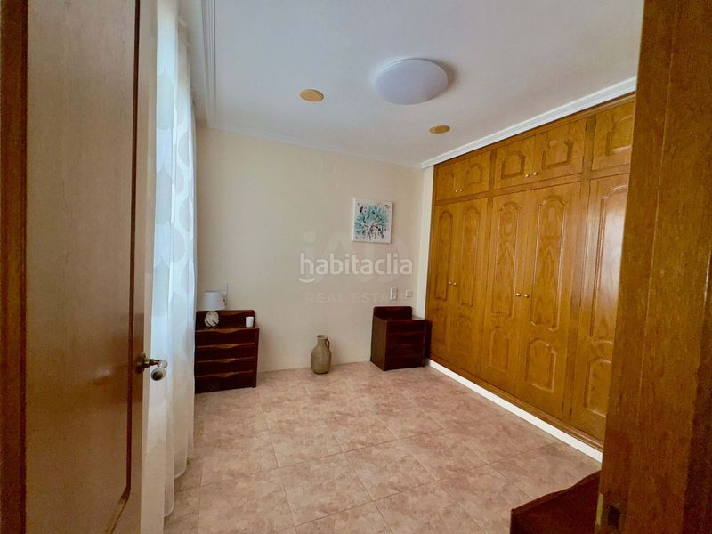 Foto dcf8a5de-4d76-4d10-b8e3-db30377dc48b. Casa amb aparcament a Casco Urbano Vinaròs