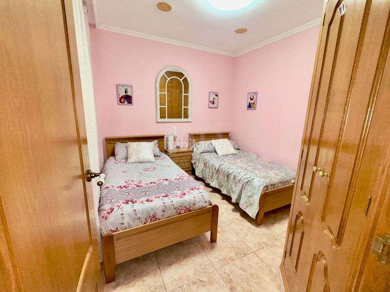 Foto f19b9ffe-83b4-401a-9f00-32cc654570cb. Casa amb aparcament a Casco Urbano Vinaròs