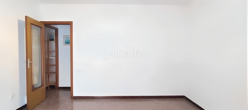 Foto 79f77e2d-eda7-4054-aa40-04e4204bb7f0. Àtic amb calefacció a Roquetes Barcelona