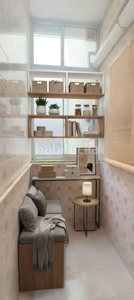 Foto c7bd0a39-5e02-4983-a3d1-bc50d9f885d5. Àtic amb calefacció a Roquetes Barcelona