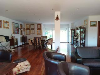 House in Alfinach - Monasterios