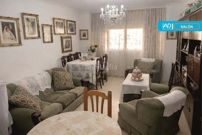 Foto 349fae40-851a-4628-90e9-4dc612ad5732. Casa amb aparcament a El Cerro Sevilla