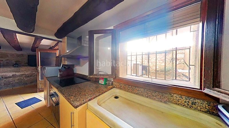 Foto 84cdd0bd-dc75-4242-8727-399cd5e7d4c1. Piso en Corbera d´Ebre