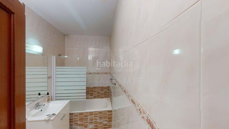 Foto cb443f0c-229b-4781-935d-eaf580ad9845. Edifici a Canet de Mar