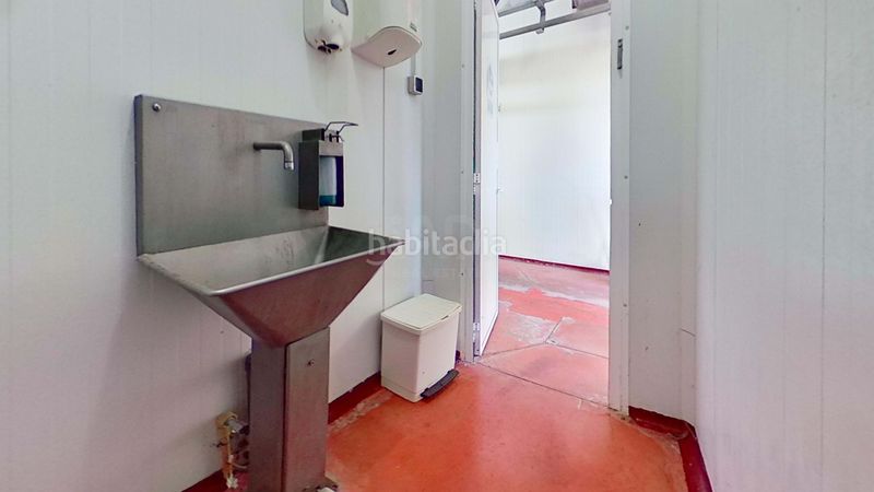 Foto 413a0d90-7219-4925-a0e1-ca5b93b33ff0. Local comercial a Ponent Reus