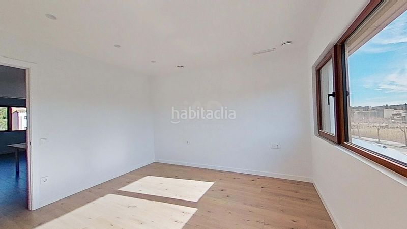 Foto 2f51d174-4ecf-4583-8299-8a45f7f29abc. Casa amb aparcament a Tordera Tordera