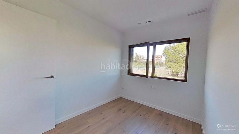 Foto be9b9bf6-afb9-4619-9176-125adc80244c. Casa amb aparcament a Tordera Tordera