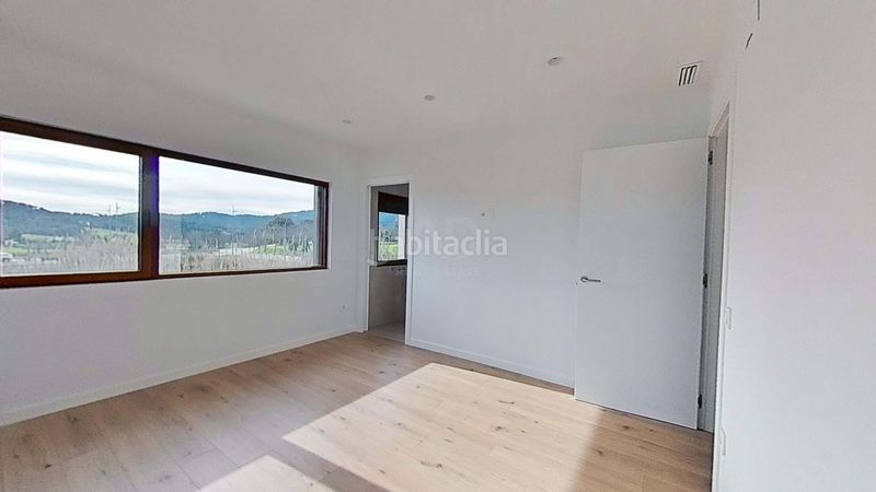 Foto cd83cc1e-56ea-42c4-aca0-4b61b332704c. Casa amb aparcament a Tordera Tordera