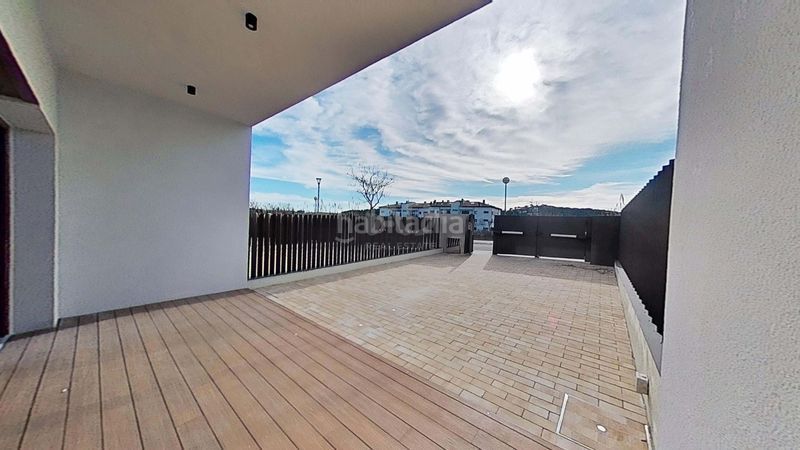 Foto ce7f4b33-b15d-48ca-ab8b-fc589a11308a. Casa amb aparcament a Tordera Tordera