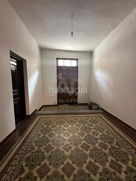 Foto d6425859-35d6-4ecd-96ab-c9850fe1e6f5. Edificio in calle séneca 2 in Villarejo de Órbigo
