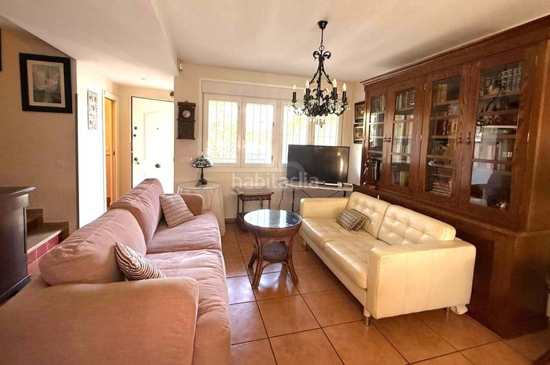 Foto 89d95cc3-fa14-43e3-98c9-a9de1b96c688. Casa aparellada amb aparcament a Tarifa ciudad Tarifa