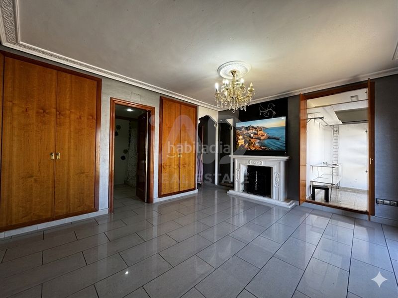 Foto 322866c0-9345-4e8d-87cd-18b8532947b2. Àtic amb calefacció a Centre Vendrell (El)