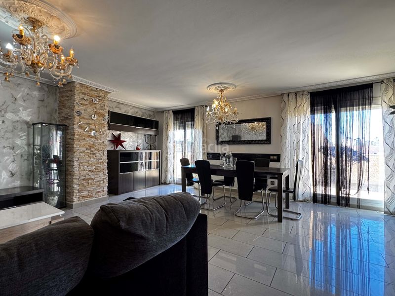 Foto 5040337e-443a-4b3b-8de0-c880fd402226. Àtic amb calefacció a Centre Vendrell (El)