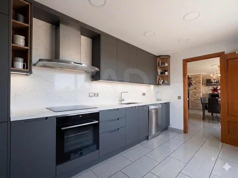 Foto d6244f33-83cd-48ea-8892-a9fc408b8aa0. Àtic amb calefacció a Centre Vendrell (El)