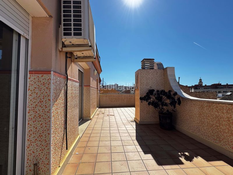 Foto ef4d1d62-7d3c-4e47-b8f4-13c6200ce527. Àtic amb calefacció a Centre Vendrell (El)