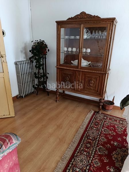 Foto 3fc2f677-f4b7-443d-8d0b-1e01191418ba. Casa amb calefacció a Cabrillanes