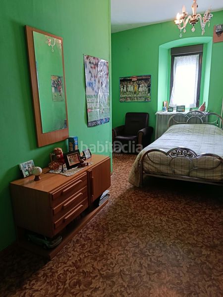 Foto b16841fb-3ecc-4b3e-8b48-10df58776ec0. Casa amb calefacció a Cabrillanes