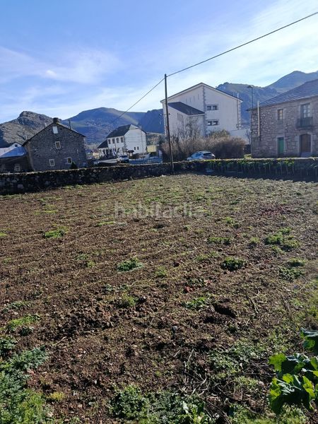 Foto c83f9f4a-632d-4cb7-9387-53e8ed9ce203. Casa amb calefacció a Cabrillanes