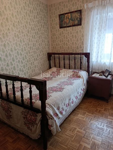 Foto d8c10850-154a-4102-b3fc-ed981f60106c. Casa amb calefacció a Cabrillanes