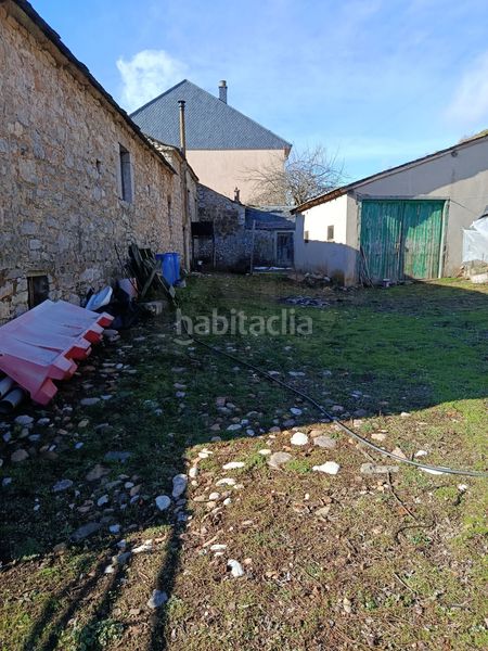 Foto f696d85f-cdc1-4164-a0d8-8fb2f64dacfb. Casa amb calefacció a Cabrillanes