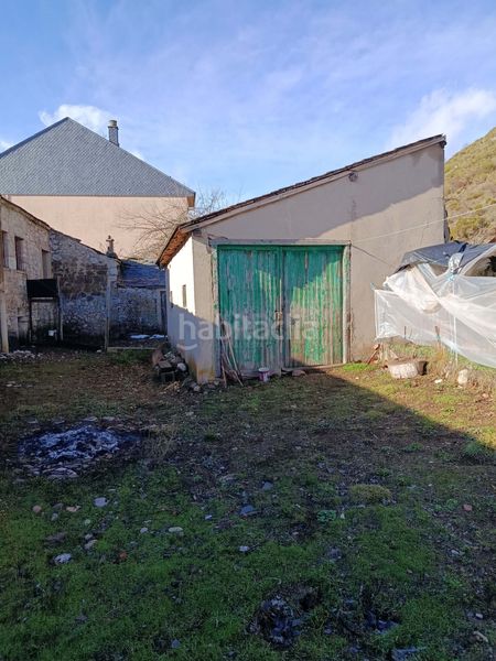 Foto fc98ec62-8b8b-49bb-9772-d177d63b4305. Casa amb calefacció a Cabrillanes