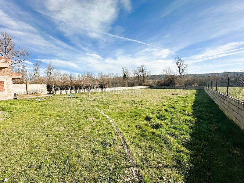 Foto be2bcbd9-30ab-4db7-a7fc-567300466432. Finca rústica en Cuadros