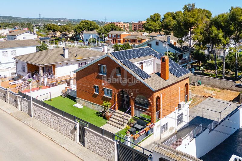 Foto 2cfd02bf-1481-4458-a1ff-1e949702f71f. Casa en Els Masos - Els Garrofers Coma-ruga