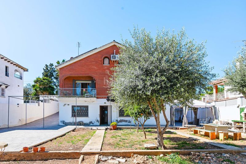 Foto 9475a929-da93-4a52-b541-63e1f899af0a. Casa en Els Masos - Els Garrofers Coma-ruga