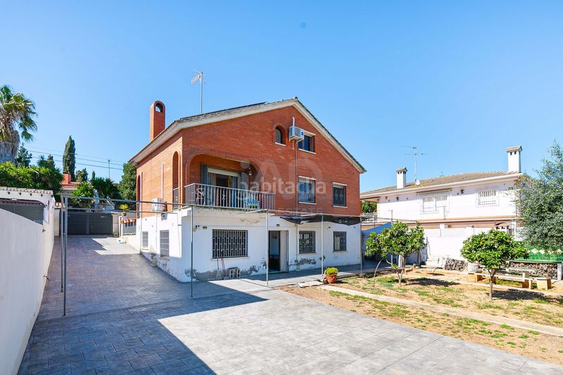 Foto d85498f8-8148-4125-92c7-24ead5771fe2. Casa en Els Masos - Els Garrofers Coma-ruga