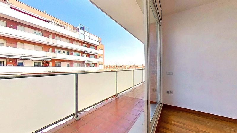 Foto 9216f75b-7c73-4a05-8de6-92ea799b92ed. Pis amb calefacció aparcament a Llevant Reus