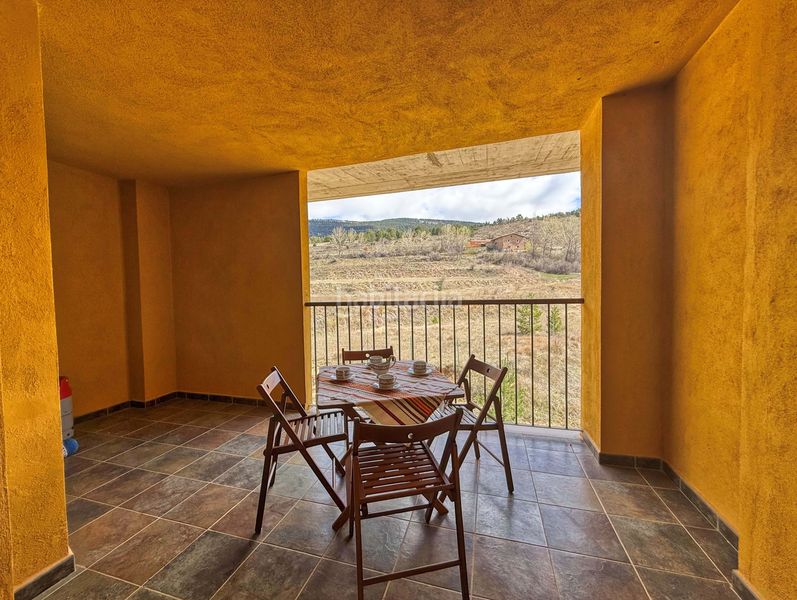 Foto 8154f4b2-8dd9-49cc-b457-f893dff805e9. Dúplex amb calefacció aparcament a Alcalá de la Selva