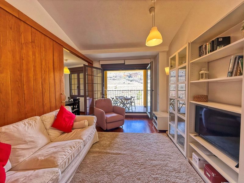 Foto b9a82a54-b007-45af-b89b-eb1917cd33b2. Dúplex amb calefacció aparcament a Alcalá de la Selva