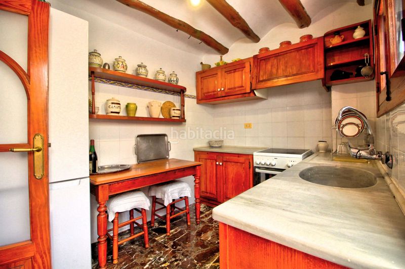 Foto 1610c396-1522-4c65-b503-cbb7c4408a8a. Edificio in Atzúbia (L´)