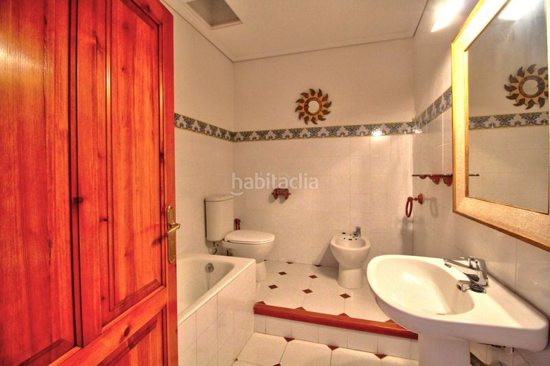 Foto 37564587-27a7-40b9-85fa-967a399afa23. Edificio in Atzúbia (L´)