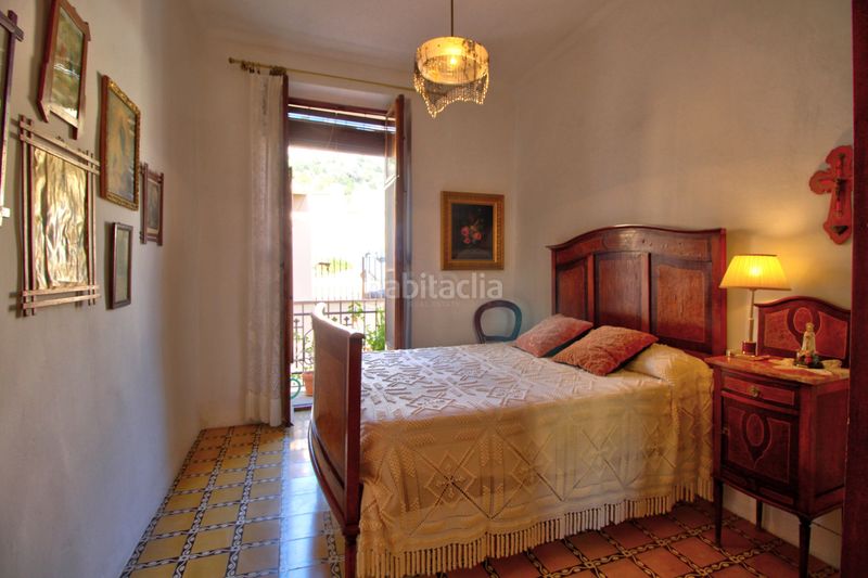 Foto 9bd7db99-2e10-4182-9062-a271570eb570. Edifici a Atzúbia (L´)