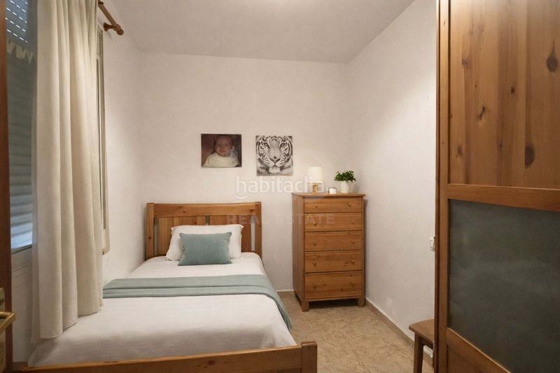 Foto db86bc61-86d0-43ef-bc3c-a319d00a50c4. Edificio en Castellserà