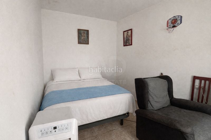 Foto 60c35219-2123-4561-857e-8ca712e4ba07. Edifici a Castellserà