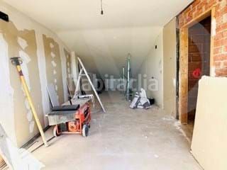 Foto d2c32335-c1c8-4780-a75f-f277fb57a5c6. Dúplex amb calefacció a Valls