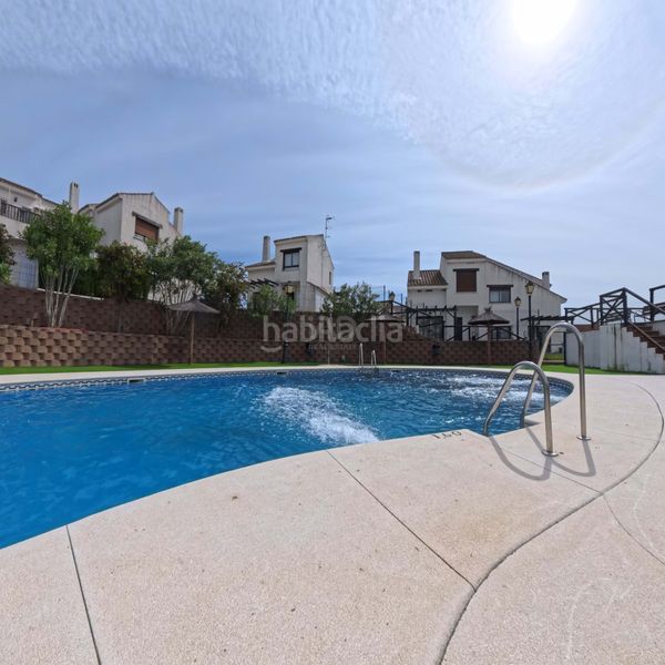 Foto 0a9a1a93-fa94-4f4d-a22c-d8a4146f1c7a. Casa amb piscina a Ronquillo (El)